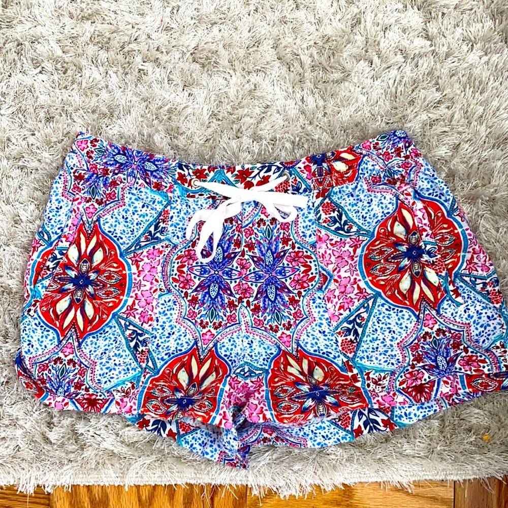 Multicolored linen shorts
